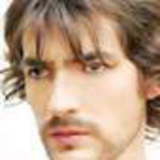 manuel-balbi-184566l-thumbnail_gallery