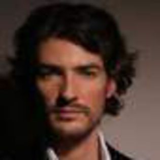 manuel-balbi-305021l-thumbnail_gallery