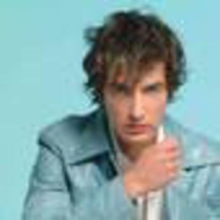 manuel-balbi-534140l-thumbnail_gallery