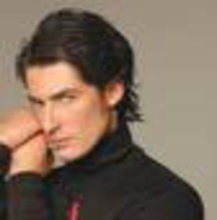 manuel-balbi-660273l-thumbnail_gallery