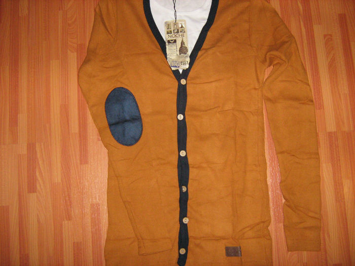 Bluza barbati - 55 ron