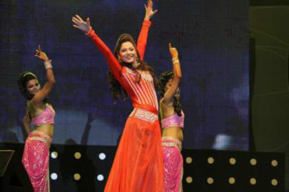 3739281_Ankita-Lokhande-Hot-Pictures_400