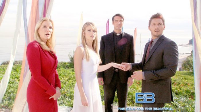 554026_10151518053039101_1623976754_n - The bold and the beautiful