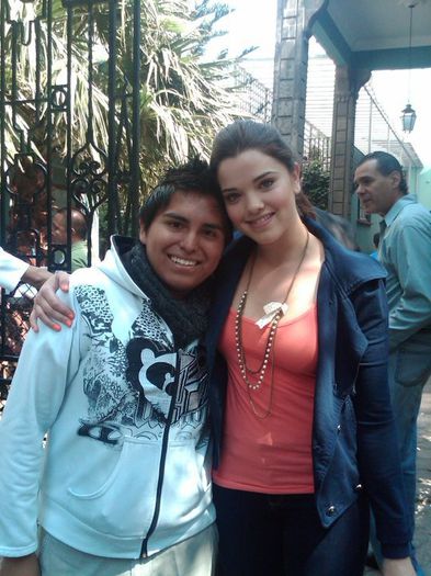 251085_219983038025921_3546103_n