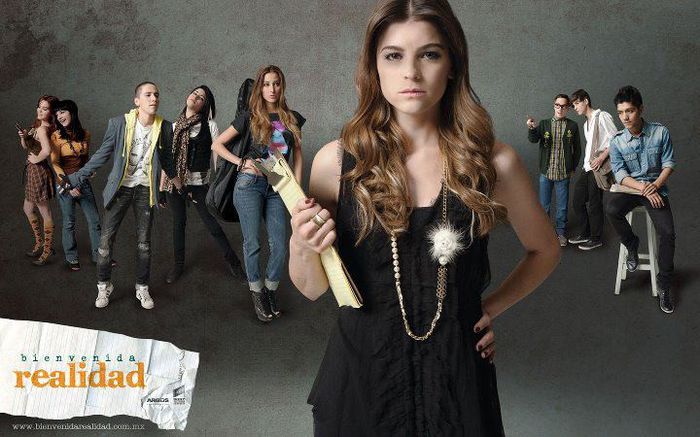 387142_145978552210073_920839995_n