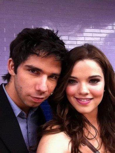 480526_145978838876711_1359207933_n