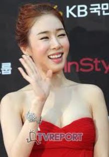 4 - Yoo in na