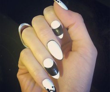 33bfface52a311e2996322000a9f1313_7_thumb - xo_Modele unghii_xo