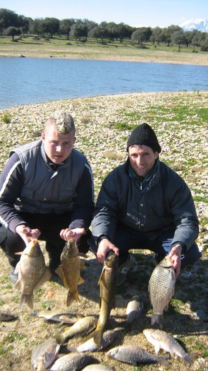 BOGDAN si GABY - LA PESCUIT