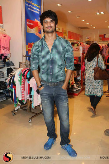 225310_354481224666780_31879279_n - Sushant Singh Rajput