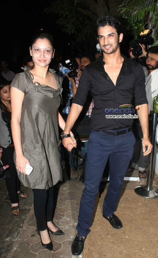 5709_357001011081468_51363210_n - ankita si sushant