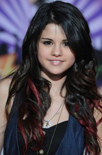 Teo2002 - Selena Gomez Hairstyle
