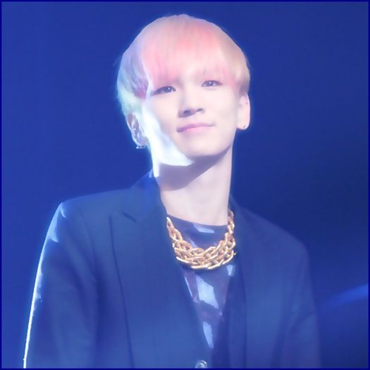 ;^ Chh..:)) *il da jos;se uita la Hwa* Decii..De tine ne povestea Tae atat..:)) - l - x - Episodul 14 - x - l