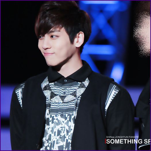 - Daa,Jong iubeste Hya..:P Si YG nevoie somn..:))