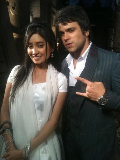 ASHA4 - RITHVIK AND ASHA AS ARJUN AND PURVI