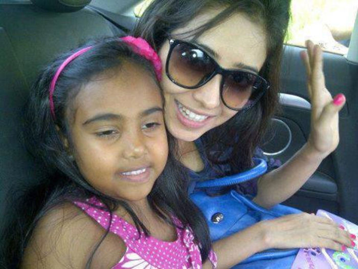 734829_414005562007099_558428478_n