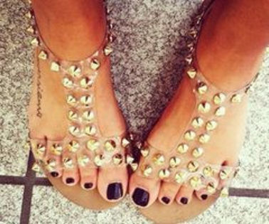 525458_433142320094363_372906094_n_thumb