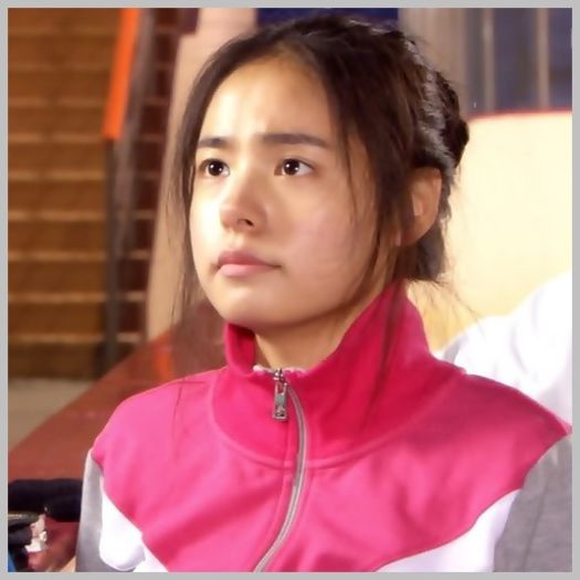 ;-. Oppa te rog nu ma mai evita..oppa eu te plac,tin la tine..de ce nu imi acorzi o sansa? :([hug]