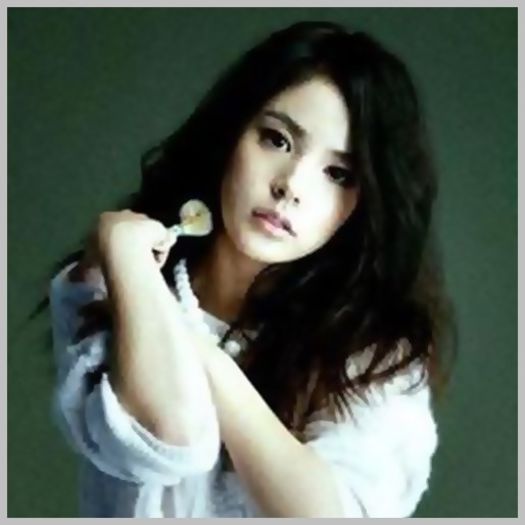 ;-. OPPAAA..*plangand;se lasa jos*