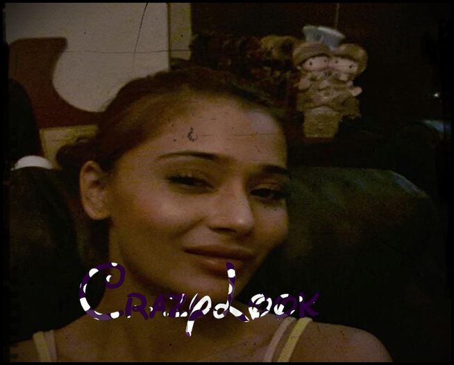  - sara khan23