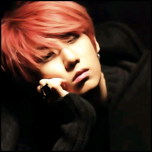 [(:] ..Hellow.. UU.. Teo.. Clona meah.. ;;) ...dar mie nu`mi place.. [-( ...