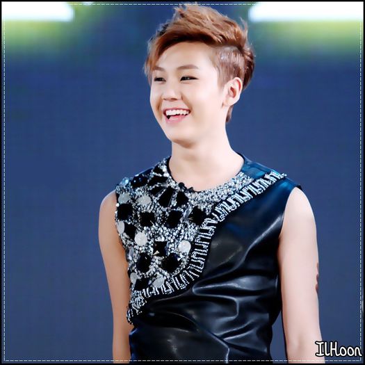 ♫ Mosulee,ce tanar esti..:)).