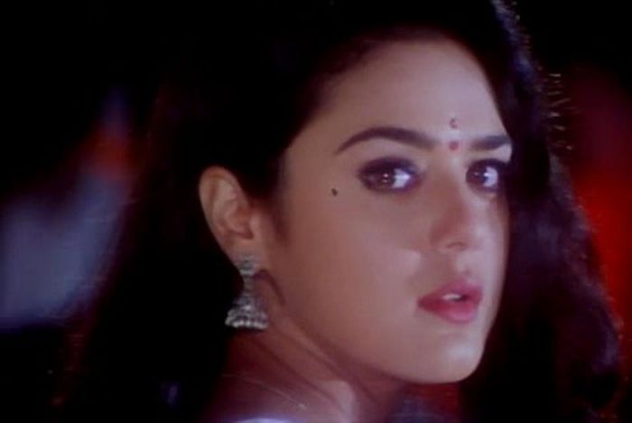 vlcsnap-474933 - Preity Zinta 06