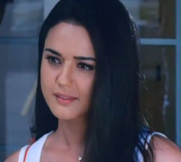 Chori Chori Chupke Chupke - Chori Chori Chupke Chupke (2001) _HD_ _BluRay_ Music Videos_(720p).mp4_0