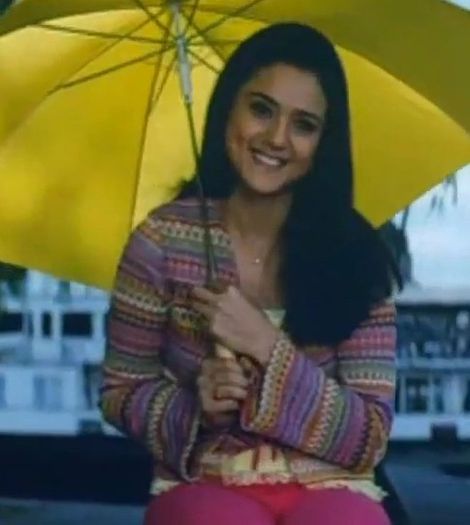 Diwana Hai Yeh Man - Chori Chori Chupke Chupke (2001) _HD_ _BluRay_ Music Videos_(720p).mp4_00011088
