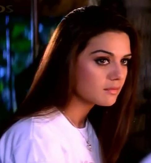 Jane Bahara - Dil Ne Jise Apna Kahaa (2004) _HD_ _BluRay_ Music Videos_(720p).mp4_000103958