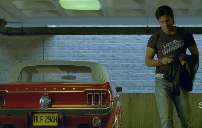 Saif Love Aaj Kal (17)