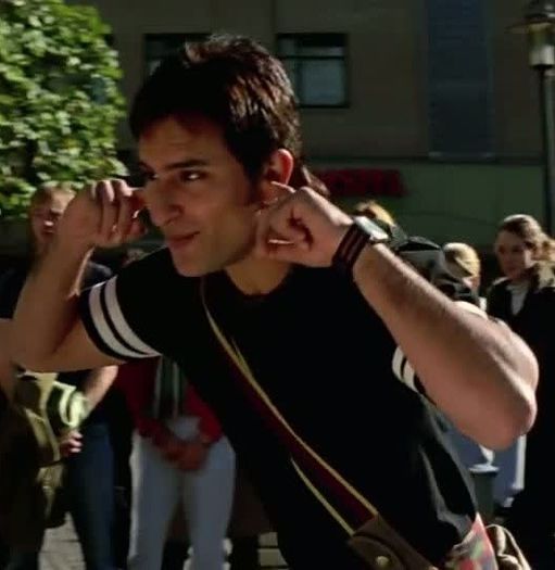 ladki kyon song (104) - Saif Ali Khan 2