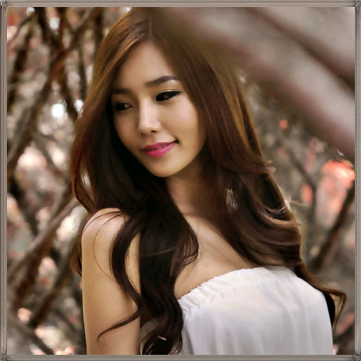 <~> ...Ba daa.. :)) ..Aa.. gata stiu ptr ce am venit!.. :))