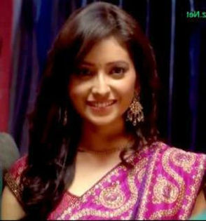 305490_120467178118407_1351804308_n