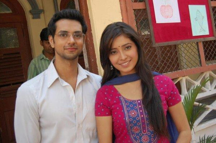 539669_138962292935562_2122373035_n - 2-Asha Negi si Shakti Arora