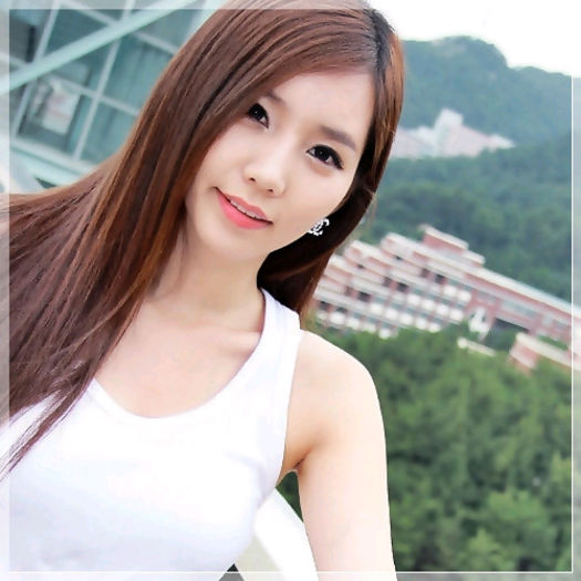 <~> ..Da, din cei prezenti :)