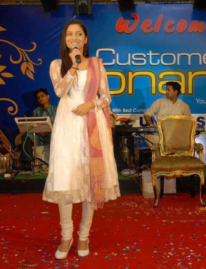 563266_524332620922235_343162425_n