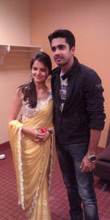 401580_230114513730649_1421040452_n