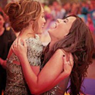 Icons Miluzzu ;x =]]]]]]] (2) - 0x - Icons with Miley