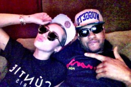 normal_20130221_BDnlfAjCIAAprMd