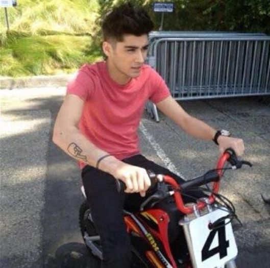 1D - 00 Poze One Direction rare 01