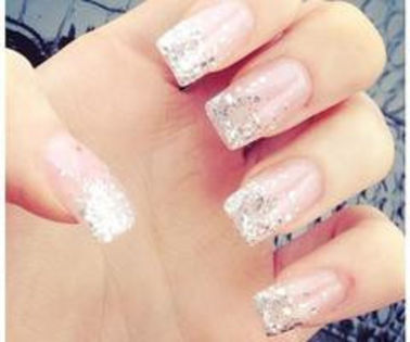 417597_578416418835915_8944760_n_thumb