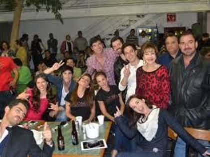 35460_425107827573431_1254888896_n