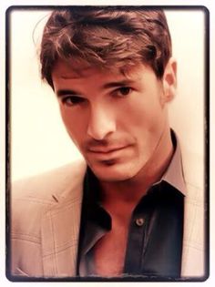 409232_253572591431731_434294239_n - Marco   De   Paula