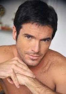 581905_425107690906778_1028478979_n - Marco   De   Paula