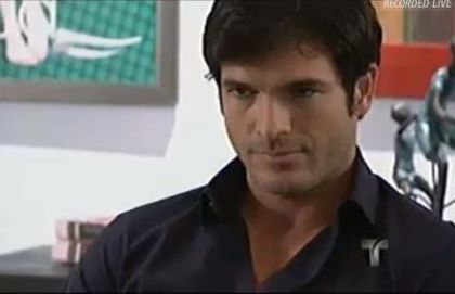 303571_235863073202683_511638493_n - Marco   De   Paula