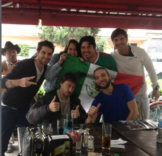 246812_232497200205937_189244935_n - Marco   De   Paula