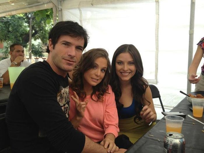 309489_227593167363007_509264383_n - Marco   De   Paula