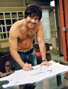 558089_226485744140416_1226386705_n - Marco   De   Paula