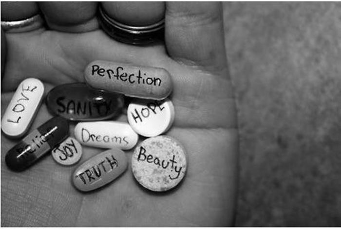 529771_335035786617232_256480649_n